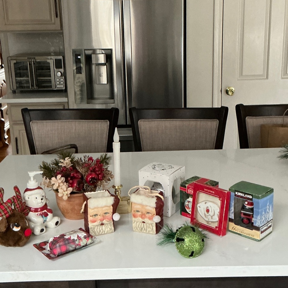 Charming Santa and Snowman Holiday Decor Set